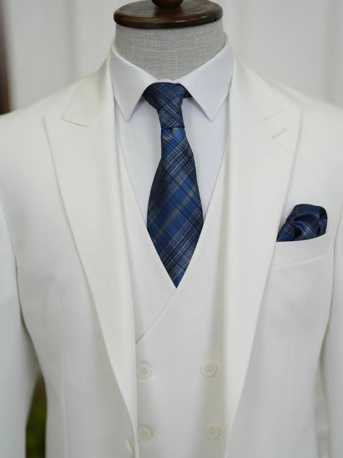 Brabion Aston White Slim Fit 3 Piece Suit brabion
