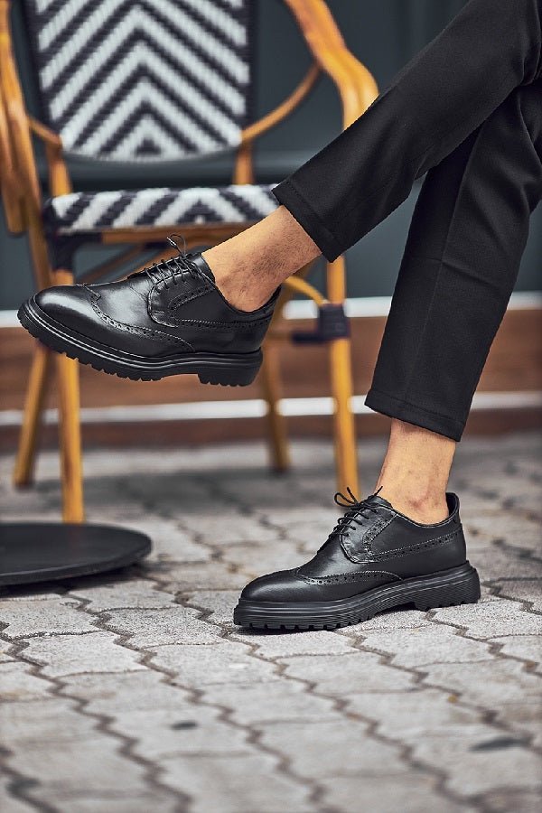 Brabion Levanzo Black Wing Tip Oxfords - Classic Elegance Meets Comfort