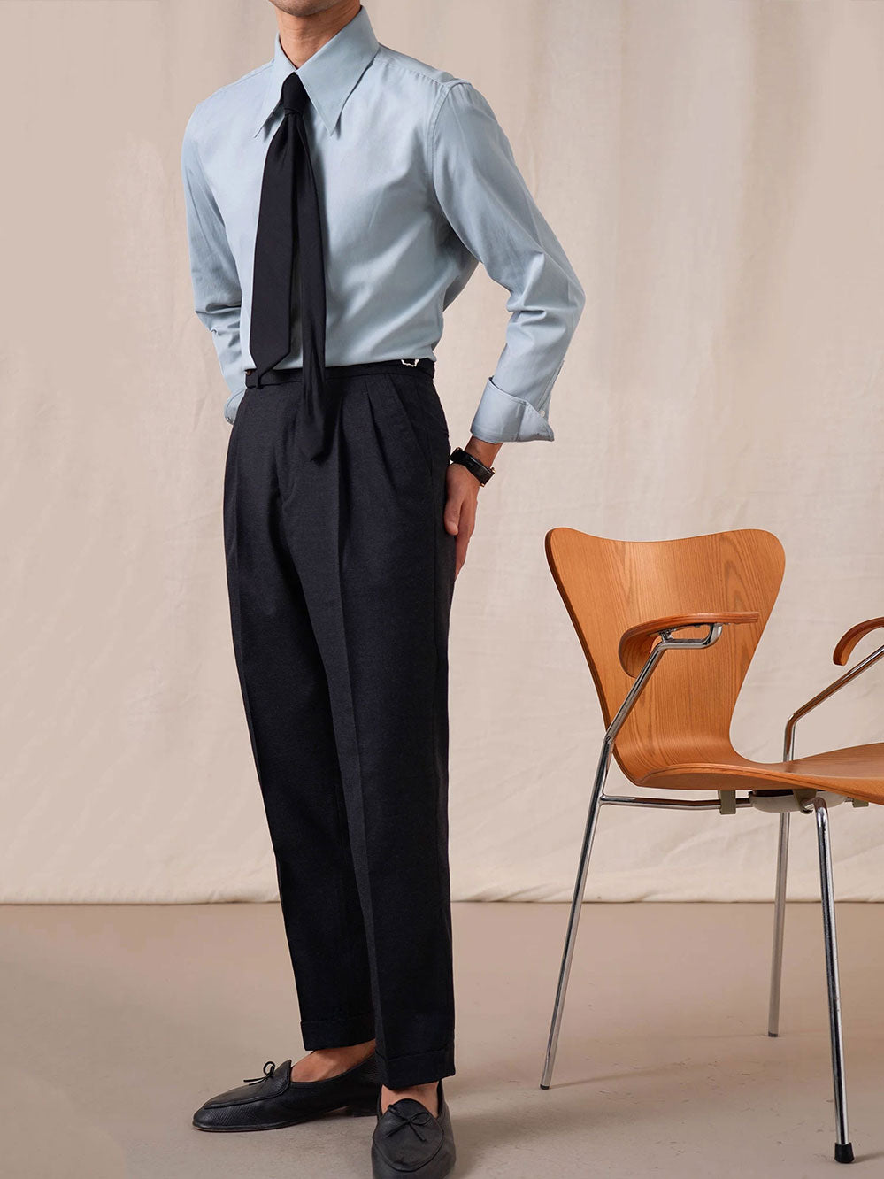 Men’s Twill Cotton Button-Down Dress Shirt