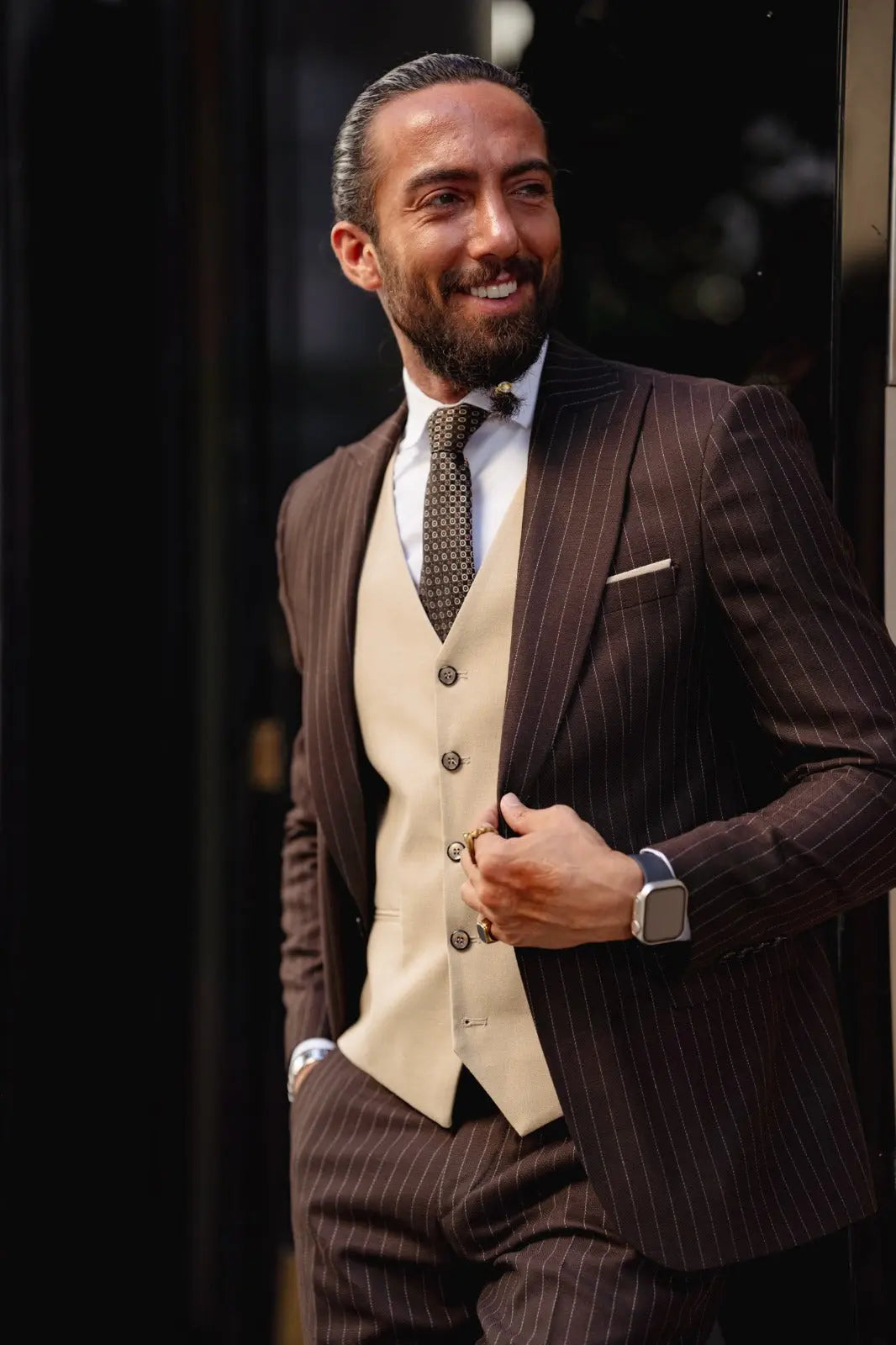 Vespo Beige & Brown Combination Suit - Slim-Fit Three-Piece Elegance brabion