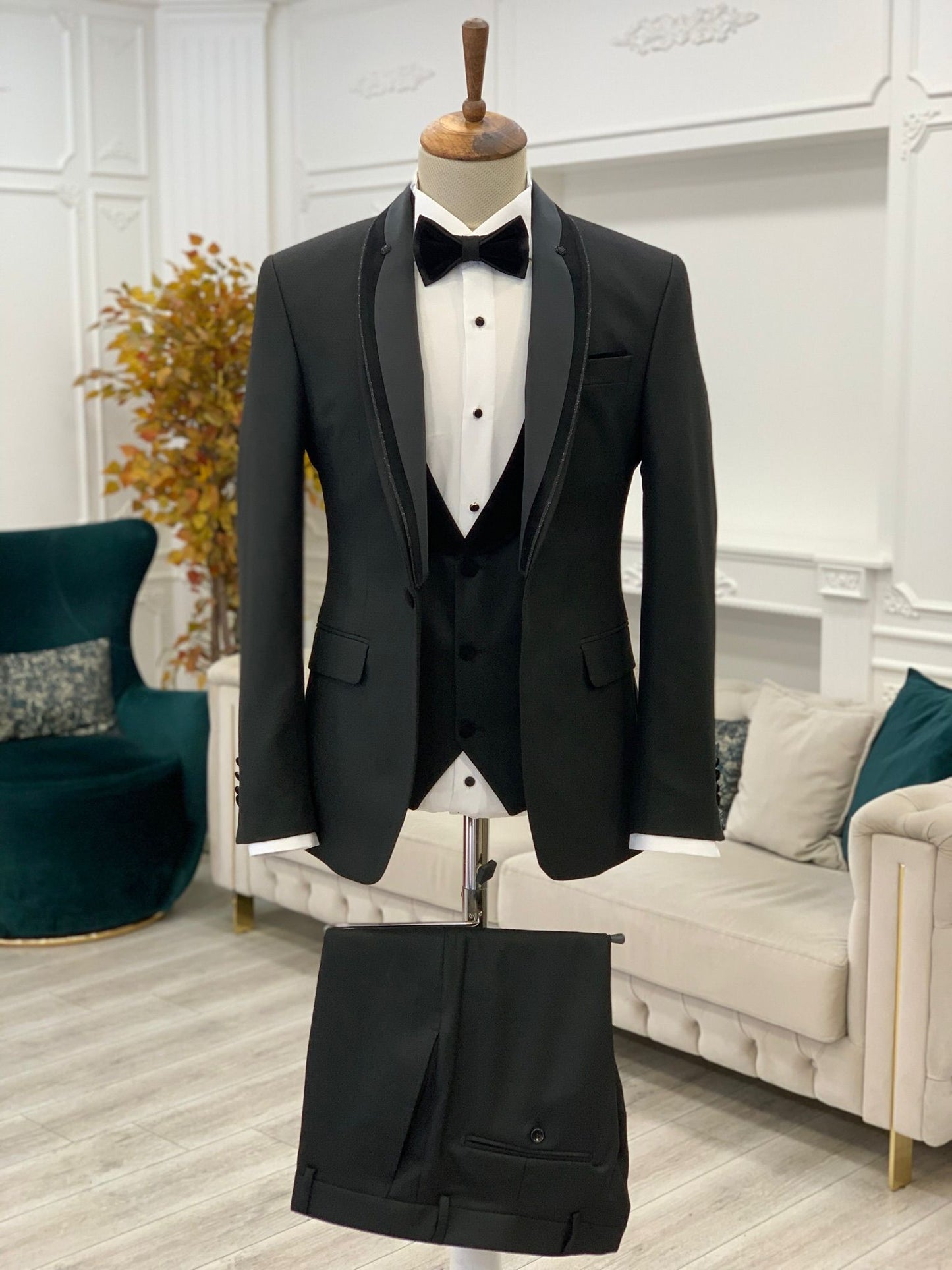 Infinite Black Slim Fit Velvet Peak Lapel Tuxedo