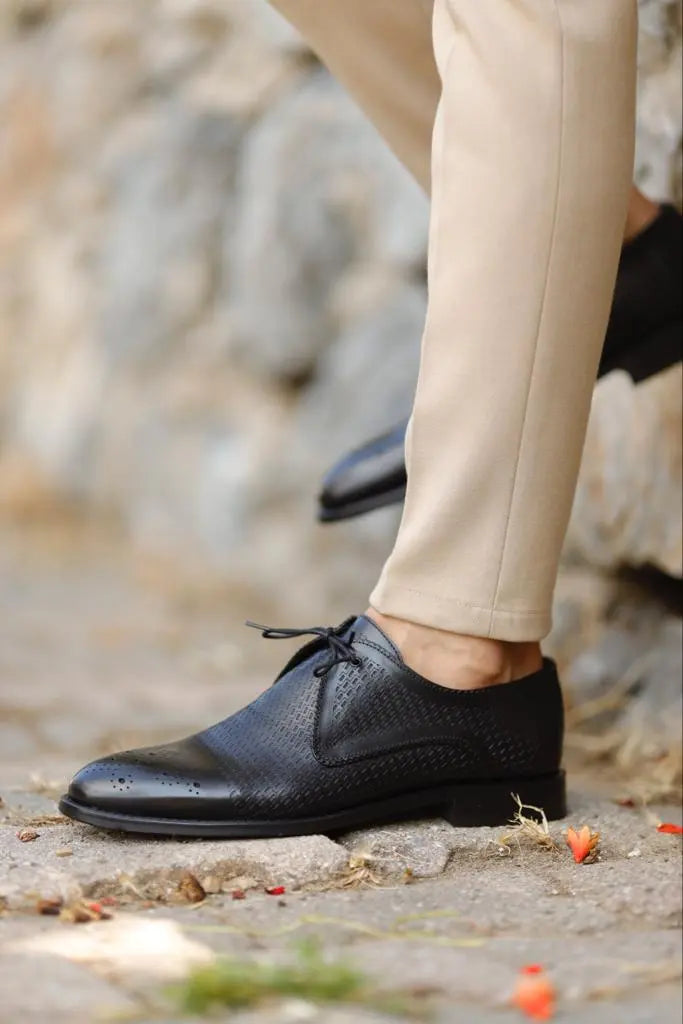 Empire Black Laced Derby Shoes - BRABION