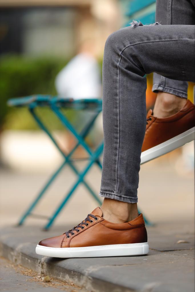 Lawson Tan Low-Top Sneakers: The Perfect Blend of Style and Comfort