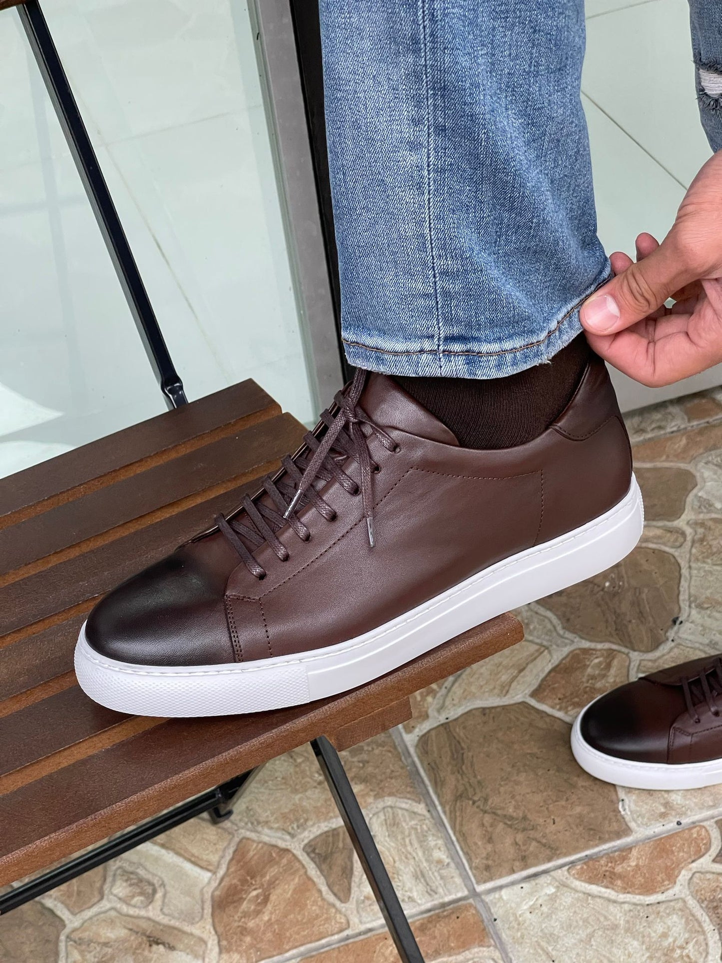 Martin Brown Lace-Up Mid-Top Sneakers for Elegant Comfort