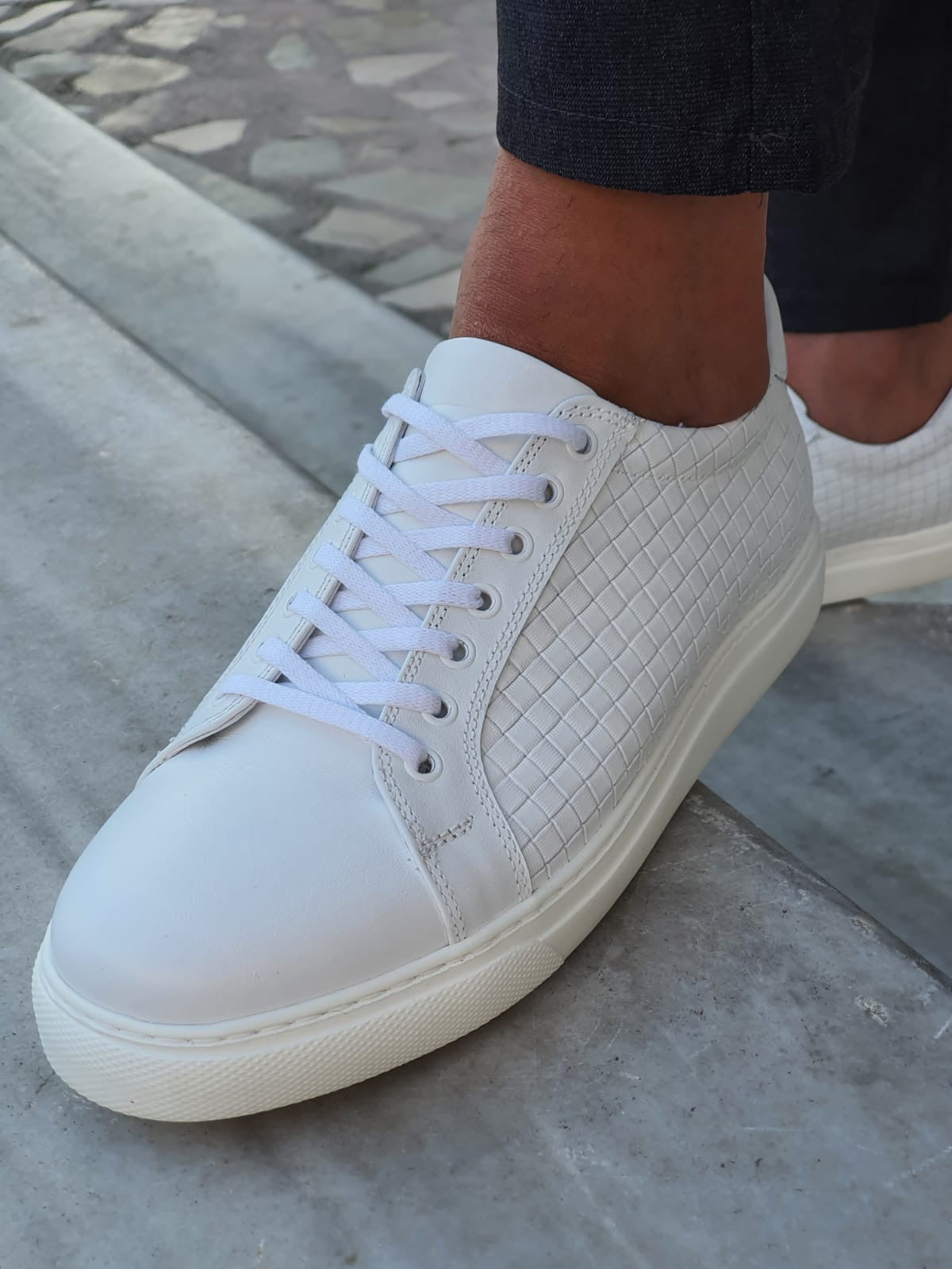 Montreal White Low-Top Sneakers