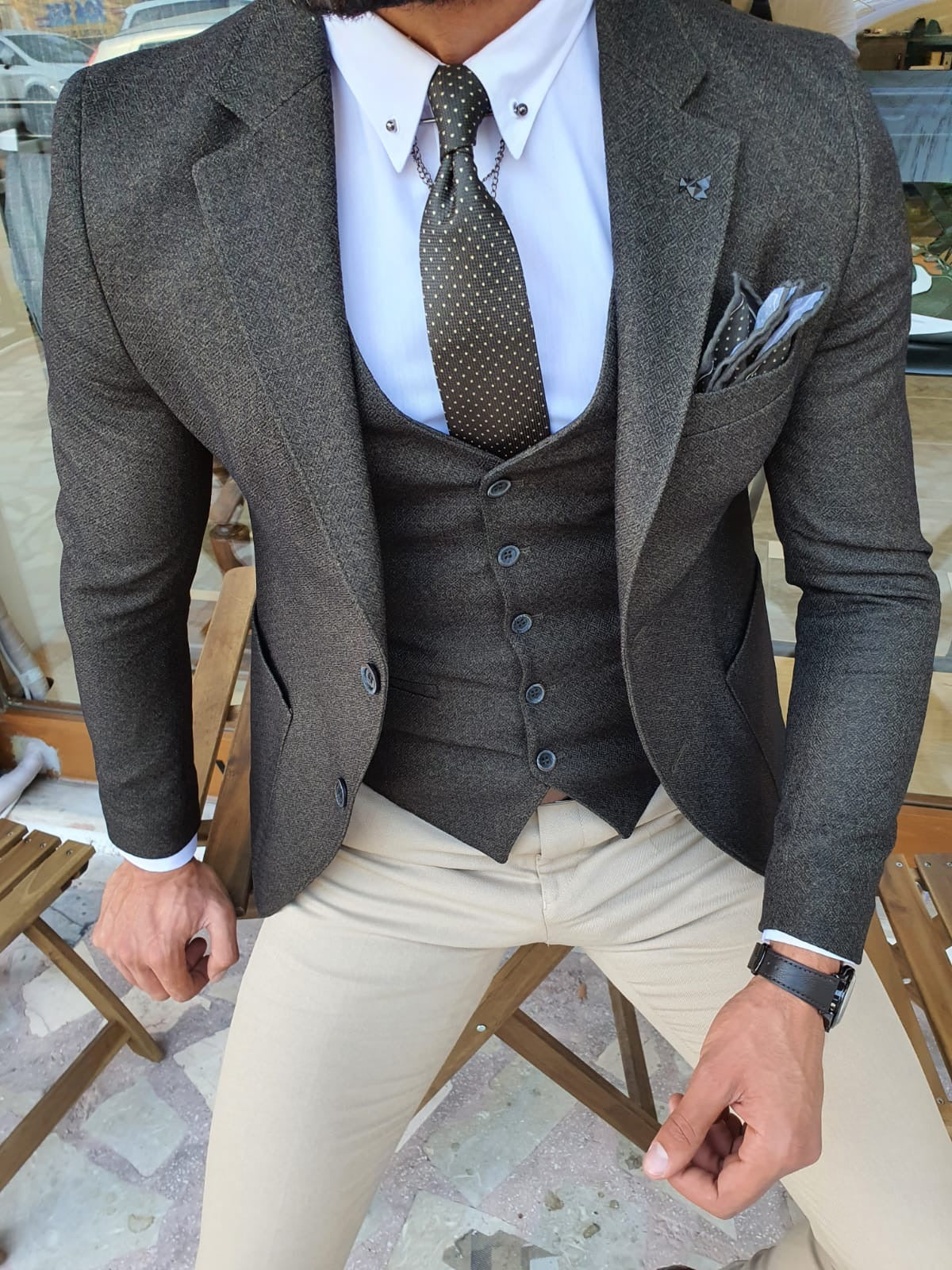 Henderson Khaki Slim Fit Suit - Elevate Your Elegance