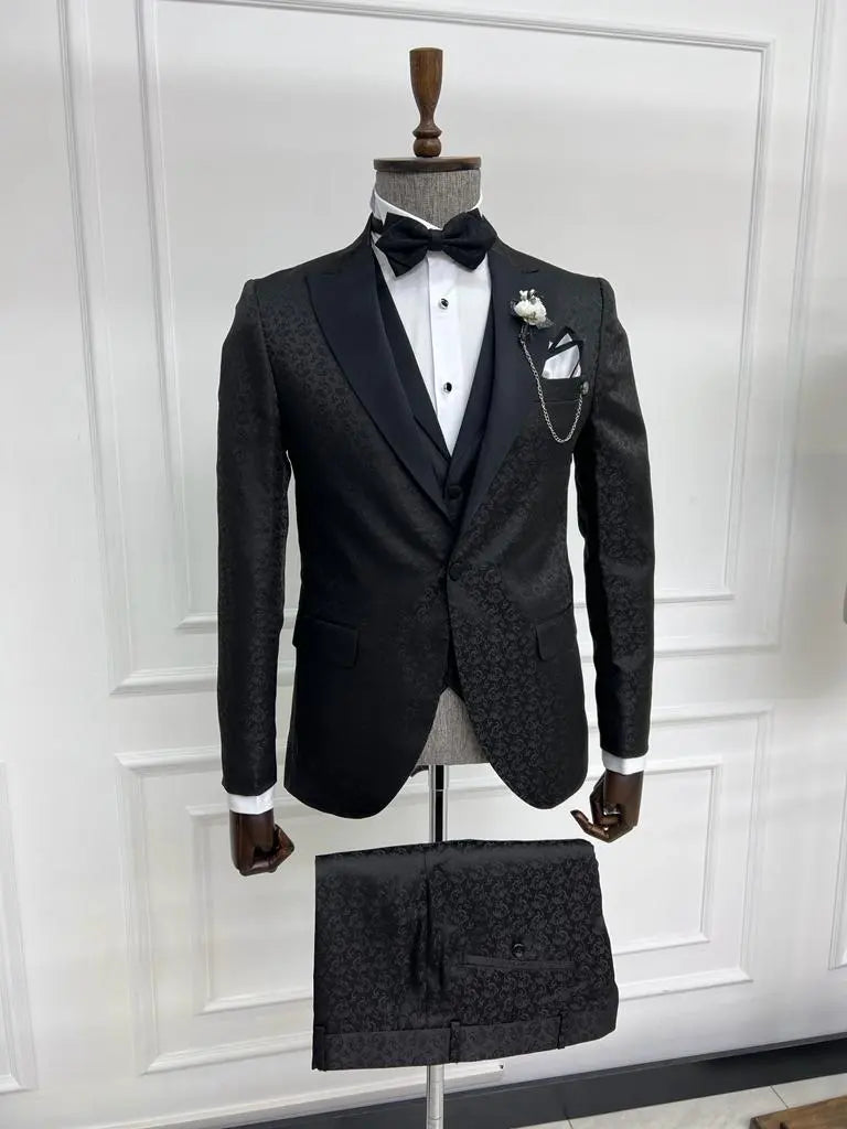 Sorento Black Slim Fit Floral Peak Lapel Tuxedo - Premium Formalwear for Men - BRABION