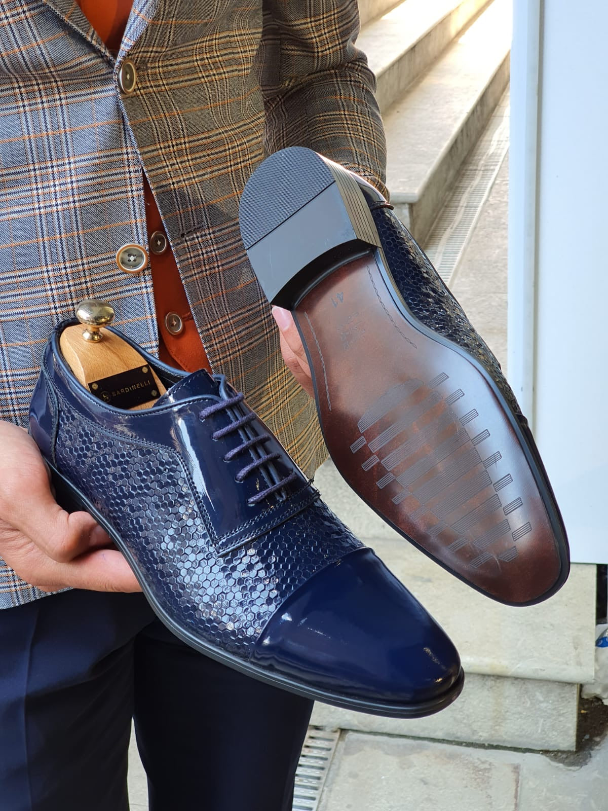 Henderson Navy Blue Wholecut Derbies