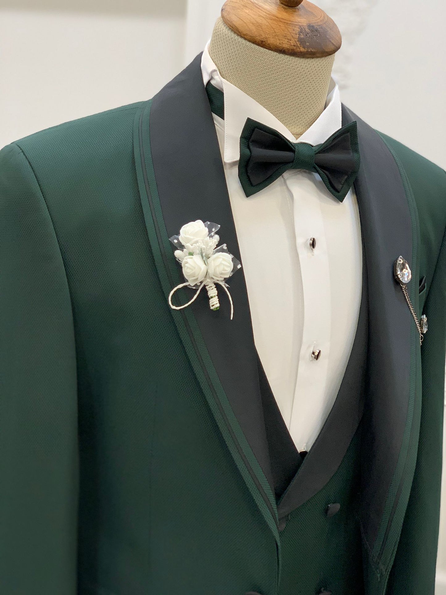 Caesar Green Slim Fit Shawl Lapel Tuxedo