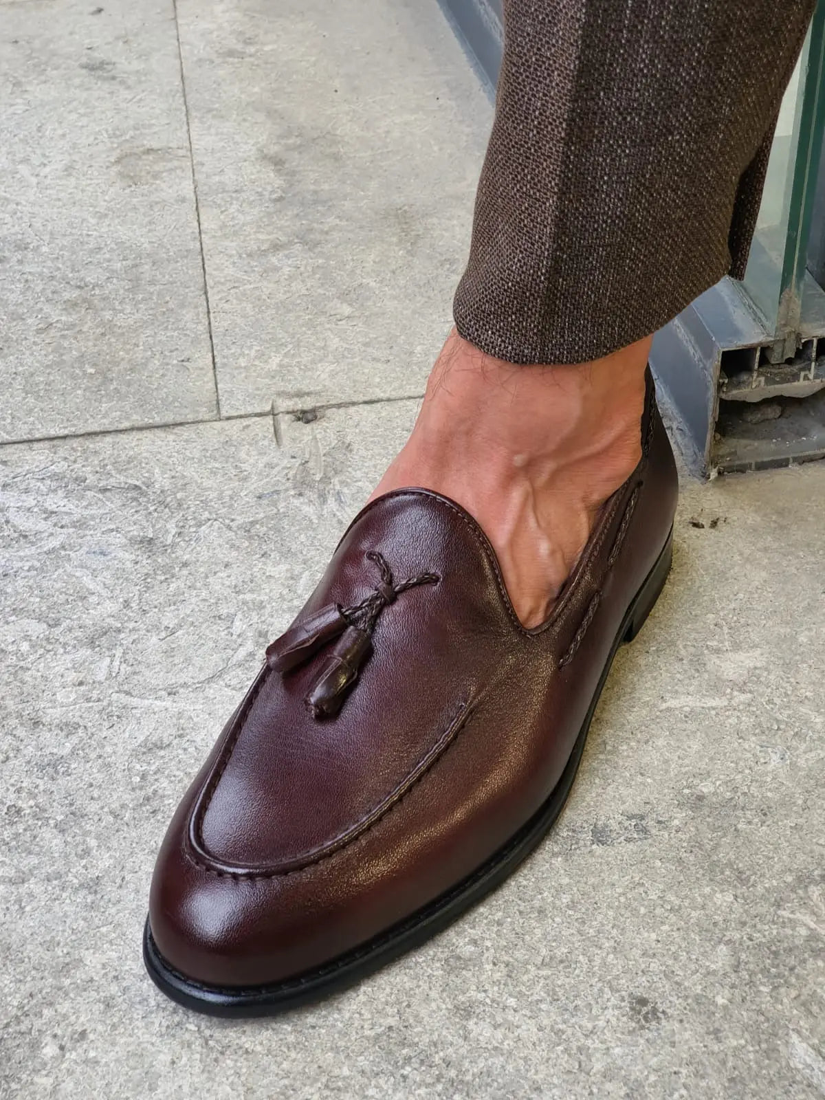 Fort Worth Brown Tassel Loafer - Elegant Leather Footwear for Men - BRABION