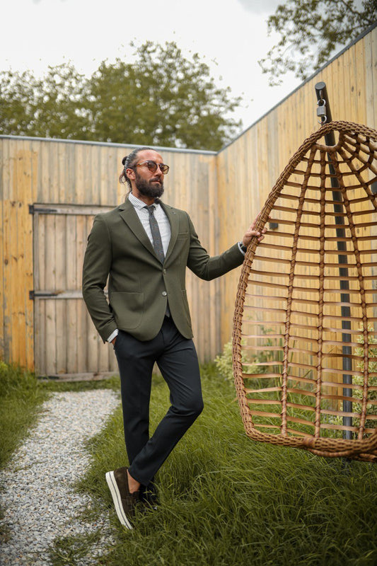 Men’s Khaki Mono-Collar Suit with Bag Pocket Detail