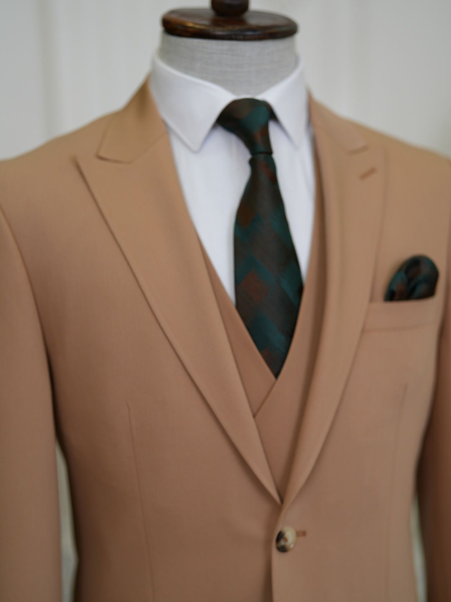 Brabion Aston Brown Slim Fit 3 Piece Suit