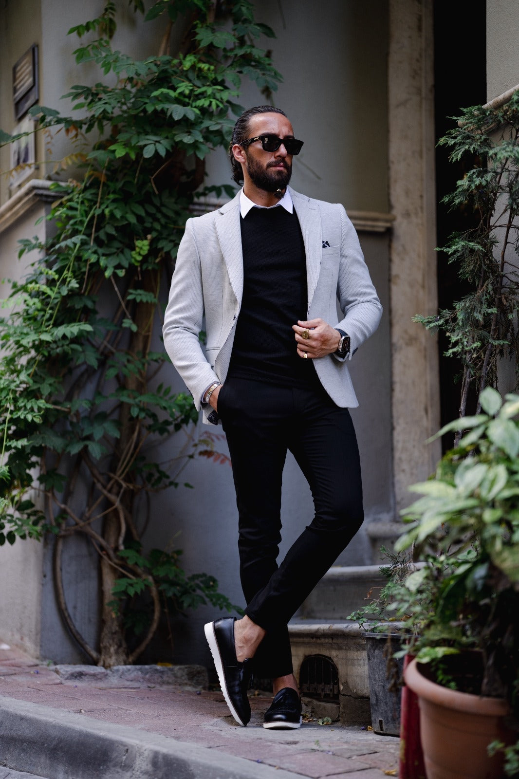 Paris Gray Slim Fit Striped Linen Blazer: The Perfect Blend of Style and Comfort