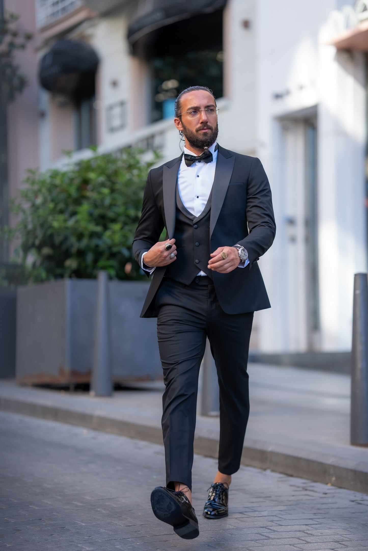 Brabion Alonso Black Slim Fit Peak Lapel Tuxedo – Elevate Your Formal Look