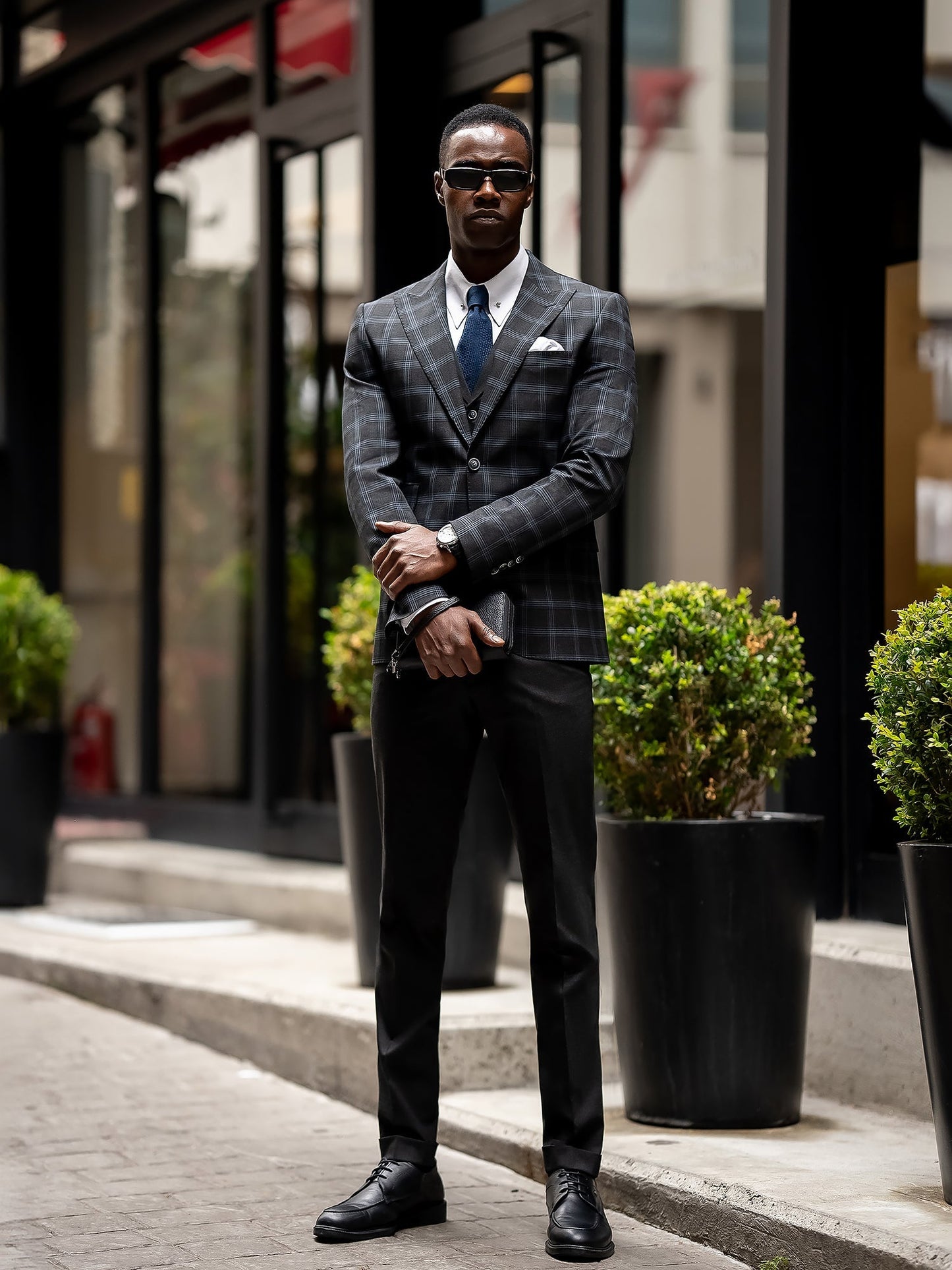 Dark Navy Plaid Slim-Fit Suit 3-Piece VIOSSI