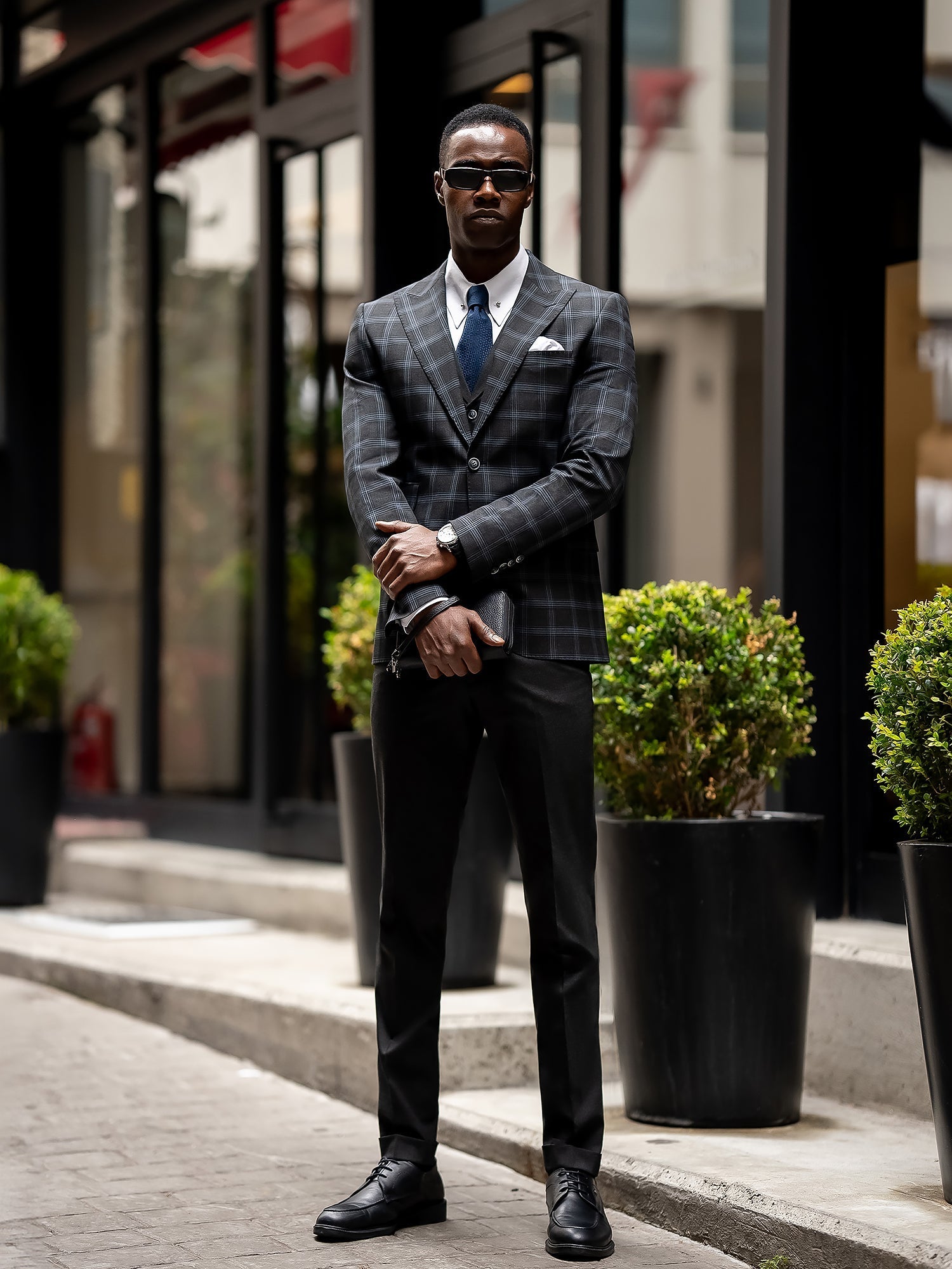 Dark Navy Plaid Slim-Fit Suit 3-Piece VIOSSI