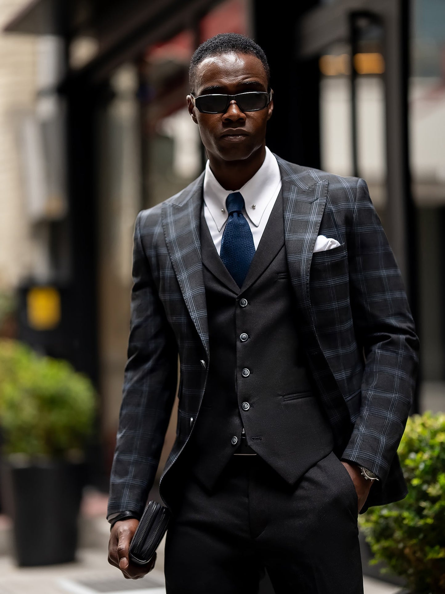 Dark Navy Plaid Slim-Fit Suit 3-Piece VIOSSI