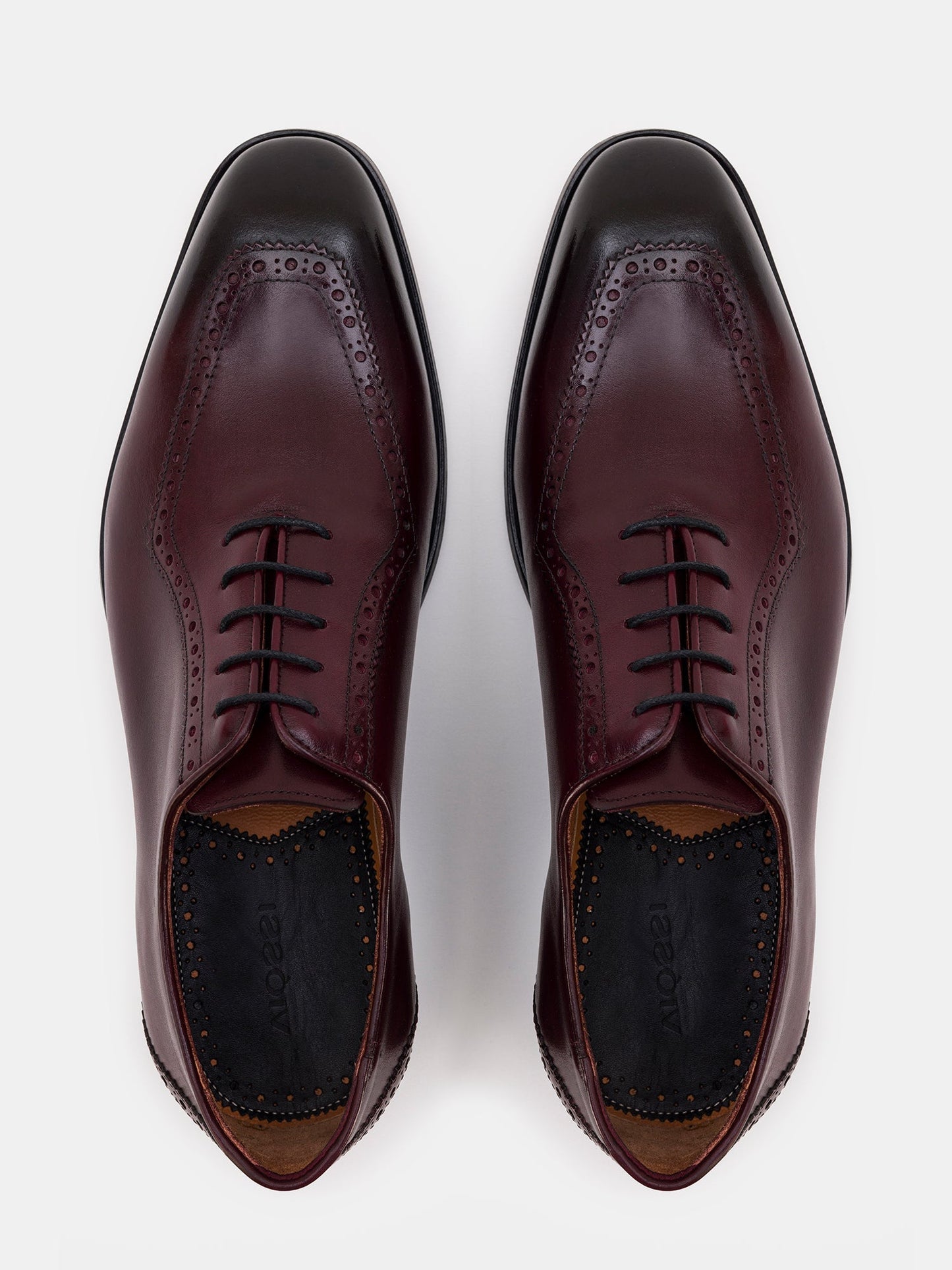 Bordeaux Leather Wingtip Oxford VIOSSI