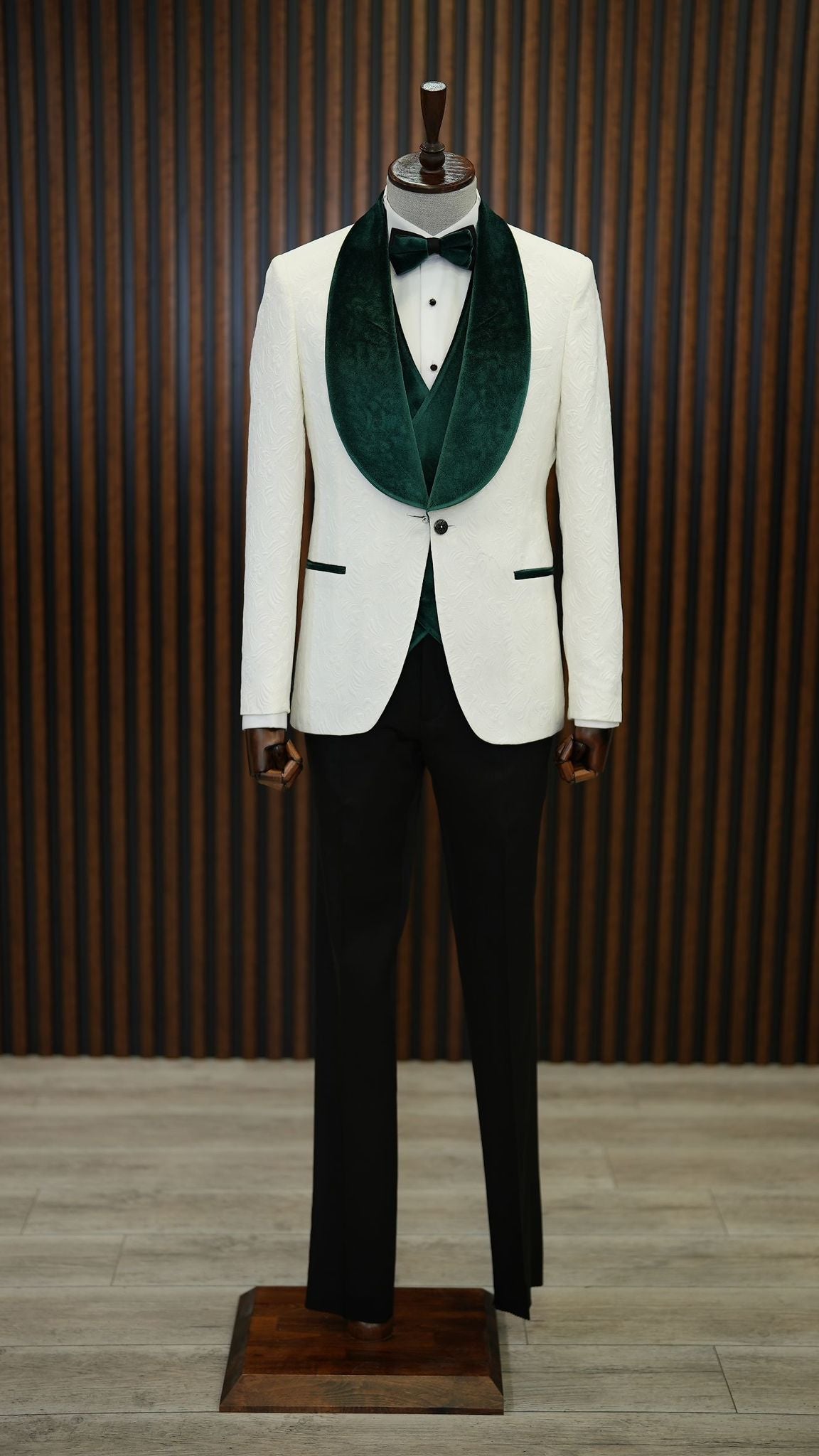 Fiore White Green Slim Fit Velvet Shawl Lapel Tuxedo for Modern Elegance