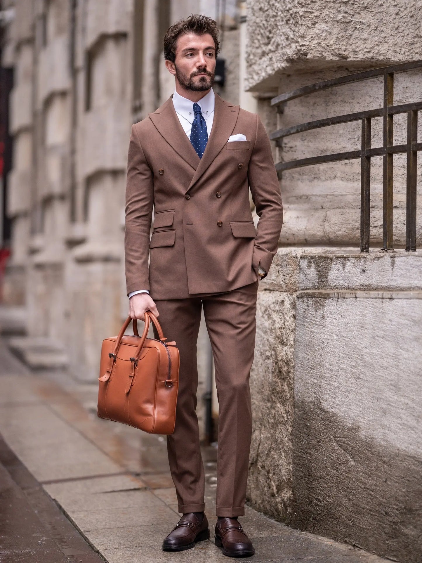 Brown Double Breasted Suit 2-Piece - BRABION