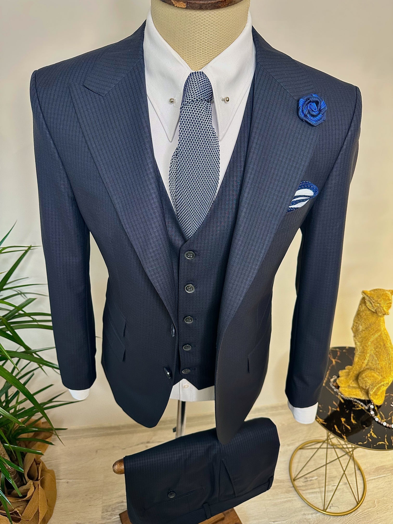 Navy Plaid Slim-Fit Suit 3-Piece VIOSSI