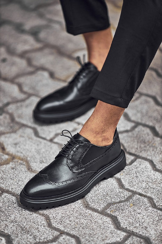 Brabion Levanzo Black Wing Tip Oxfords - Classic Elegance Meets Comfort