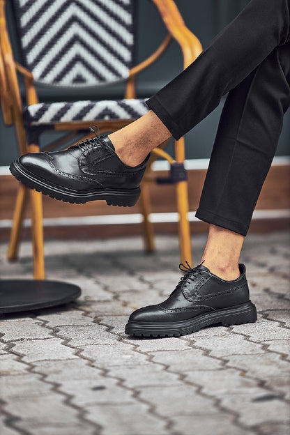 Brabion Levanzo Black Wing Tip Oxfords - Classic Elegance Meets Comfort