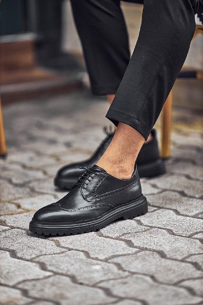 Brabion Levanzo Black Wing Tip Oxfords - Classic Elegance Meets Comfort