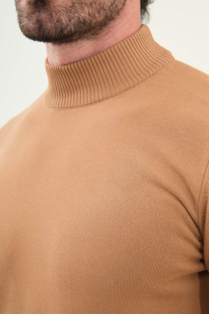 Men’s Camel Knit Half-Turtleneck Pullover – Slim Fit