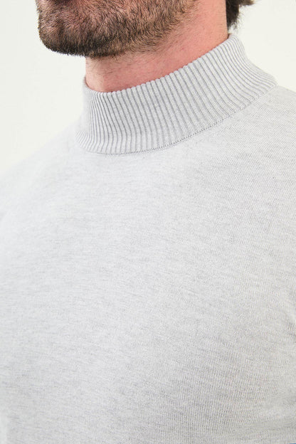 Men’s Light Gray Knit Half-Turtleneck Pullover – Slim Fit