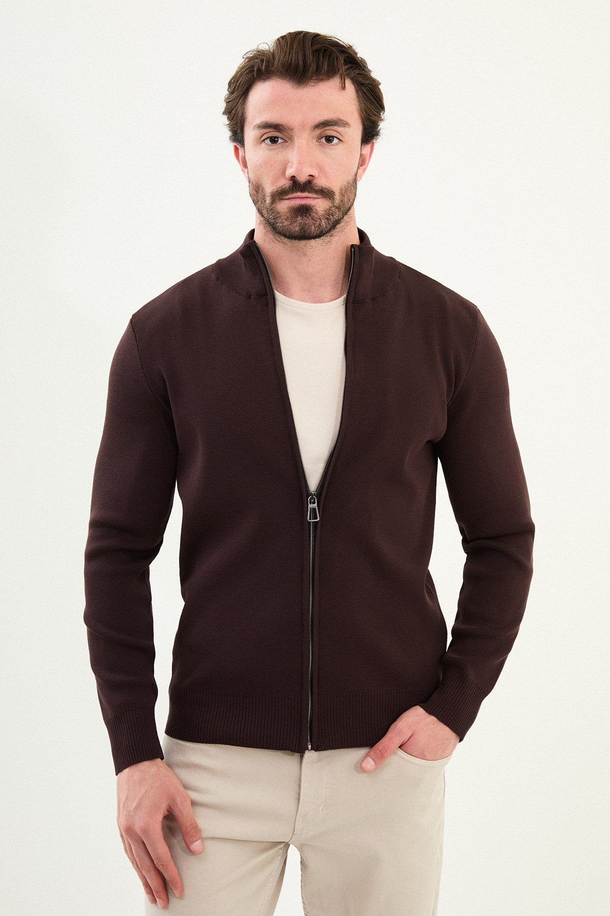 Men's Slim-Fit Zip-Up Knit Cardigan – Brown