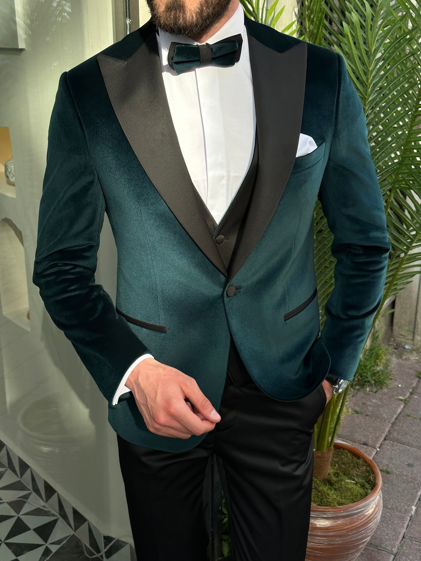 Emerald Velvet Slim-Fit Tuxedo 3-Piece - BRABION