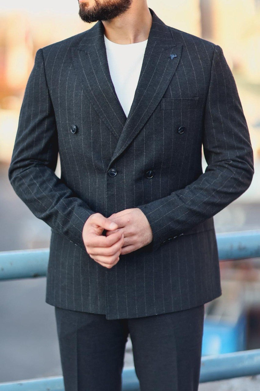 Men’s Navy Blue Pinstripe Double-Breasted Suit