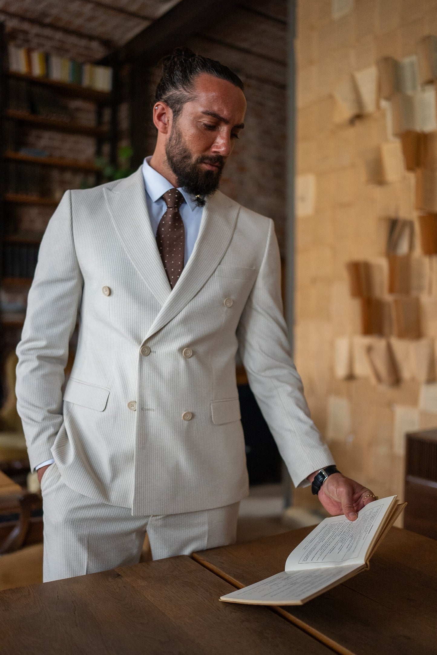 Brabion Double-Breasted Beige Men's Suit