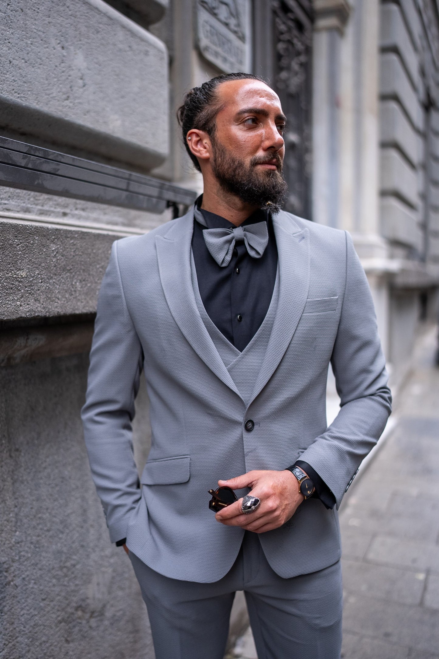 Brabion Gray 3 Piece Suit for Modern Men
