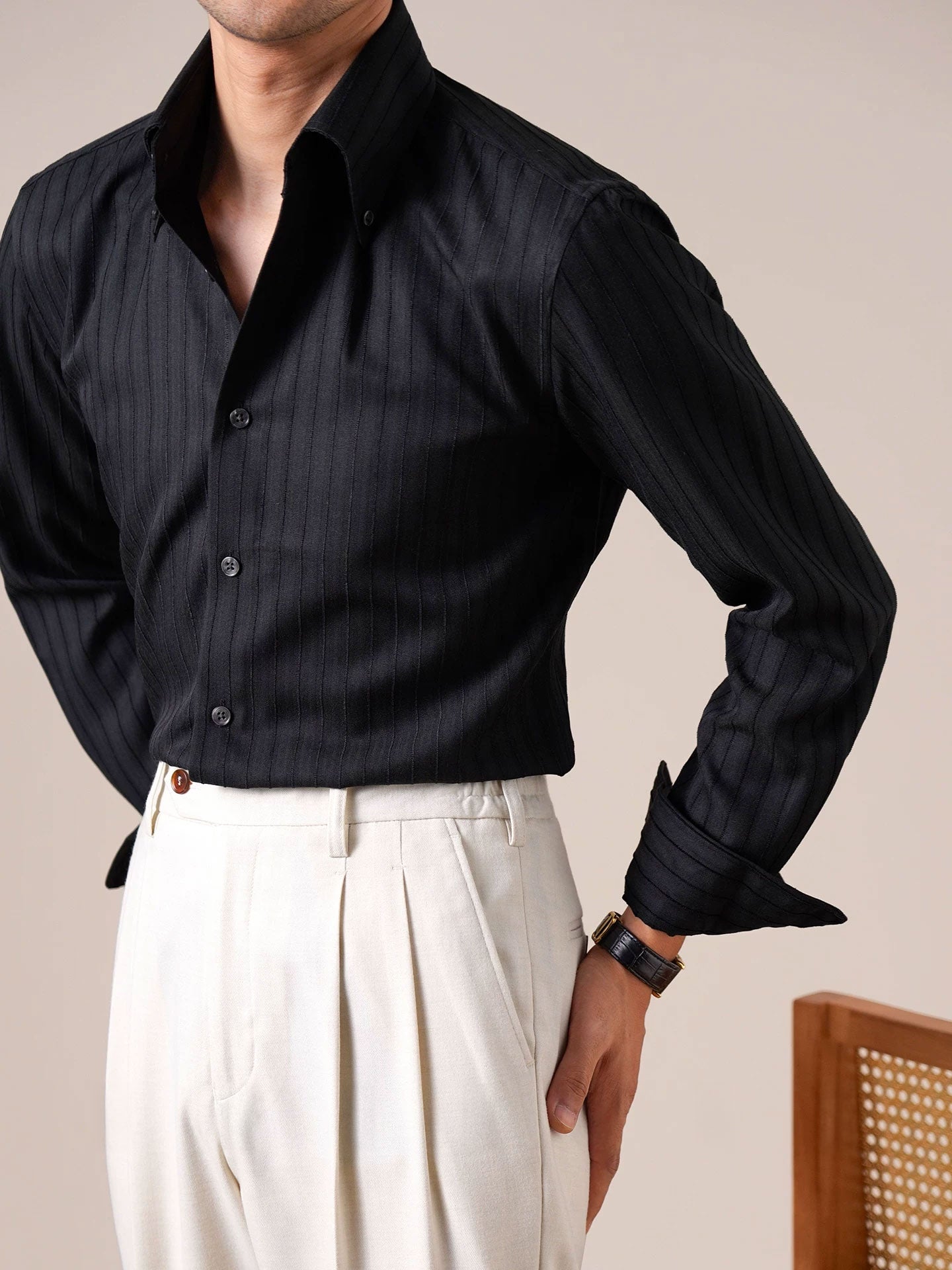 Men’s Italian-Style Point Collar Striped Non-Iron Dress Shirt