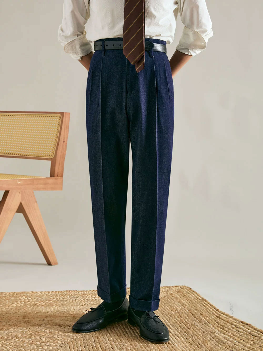 Men’s Double-Pleated Straight-Leg Vintage Jeans