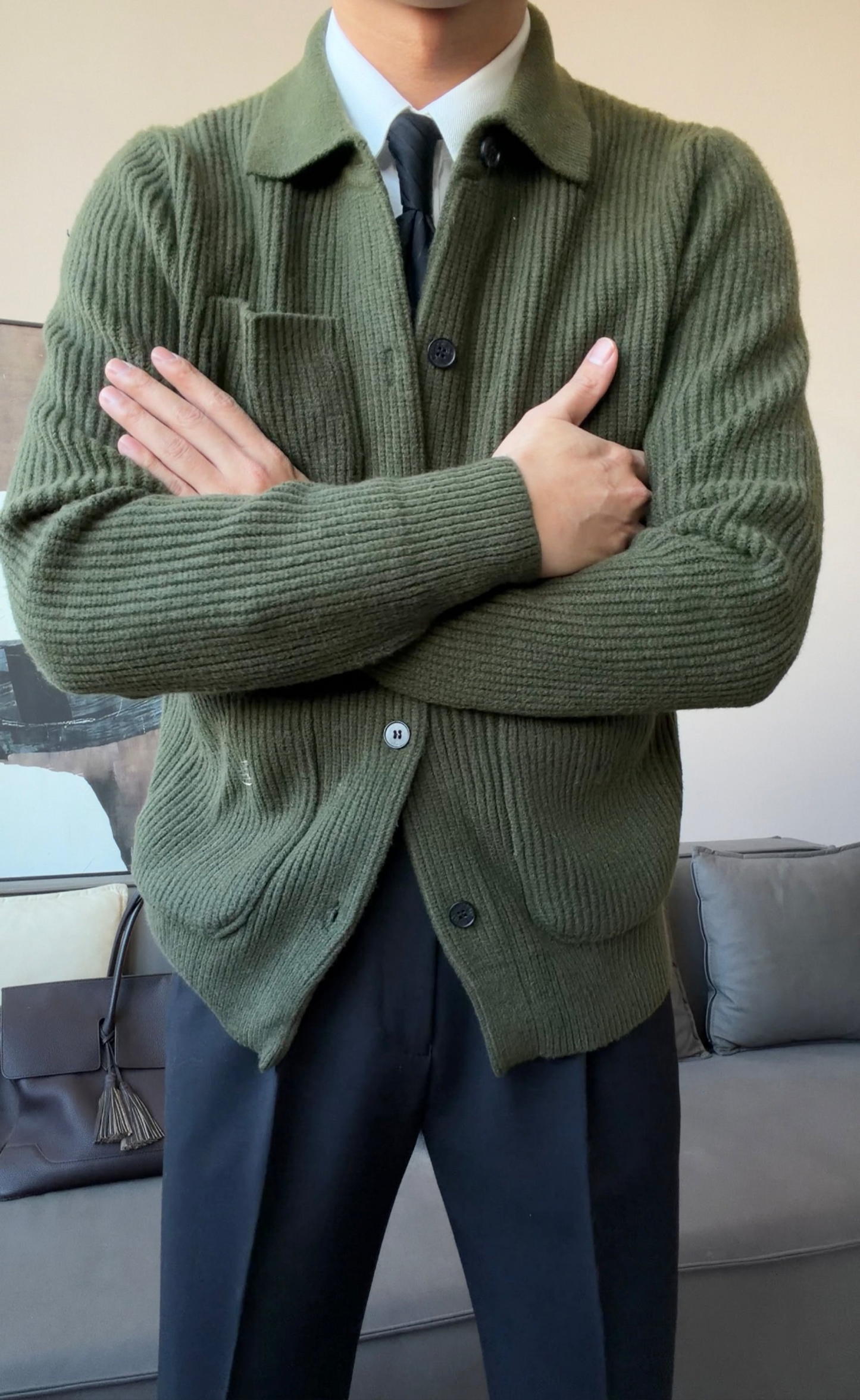 Men’s Thick Collared Knit Cardigan