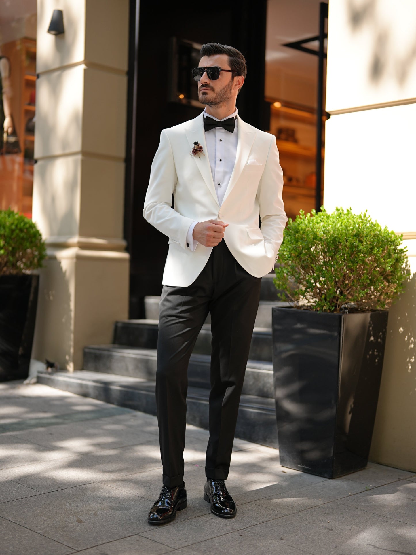 White Premium Tuxedo - Italian Style Slim Fit Groom Suit