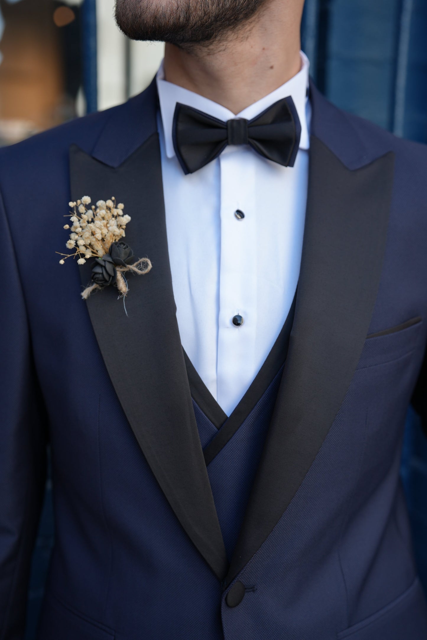 Eden Navy Blue Slim Fit Peak Lapel Tuxedo