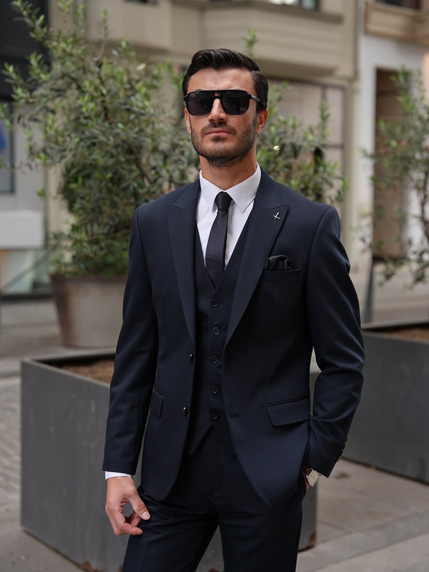 Navy Blue Italian Slim Fit Suit - Point Stitched