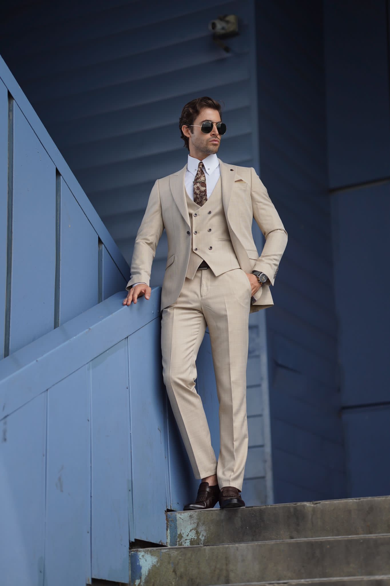 Daniel Slim Fit Cream Wool Suit - Three-Piece Elegance
