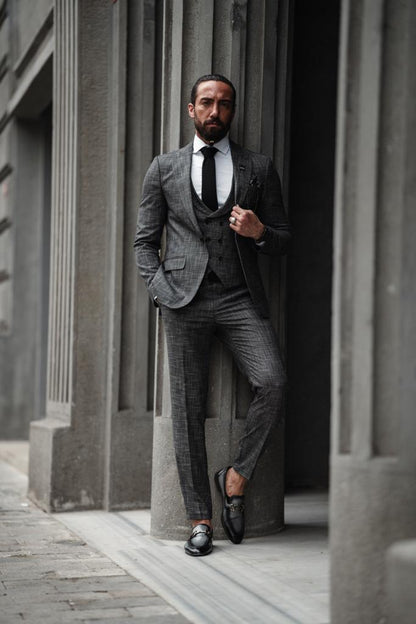Evo Dark Gray Slim Fit Crosshatch Suit – Elevate Your Style