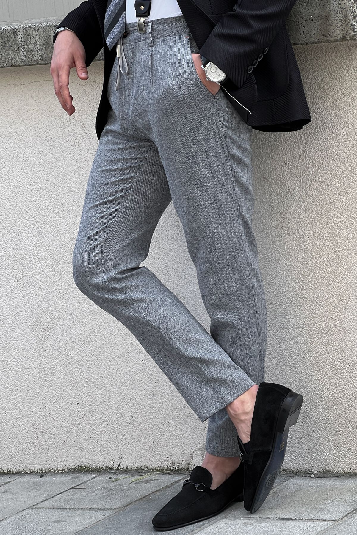 Daniel Gray Linen Pants - Slim Fit Excellence in Versatile Style