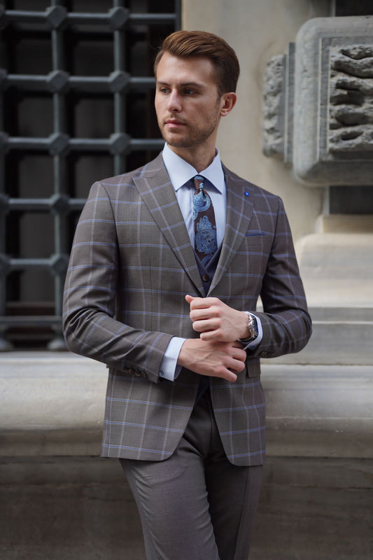 Daniel Plaid Brown Wool Suit - Elegant Three-Piece Slim-Fit Suit for Men