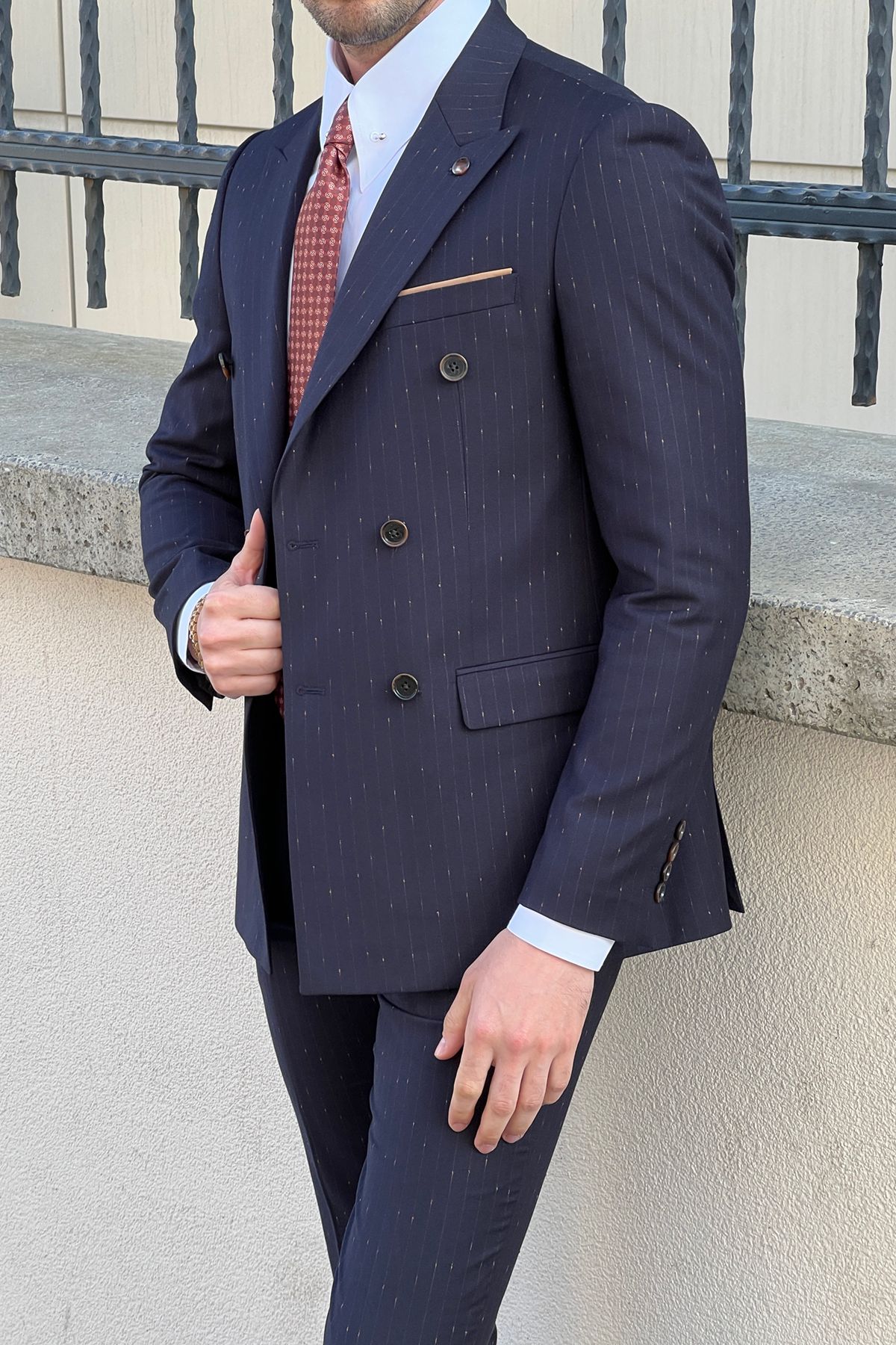 Daniel Double Breasted Navy Blue Wool Suit - The Ultimate Choice for Modern Men
