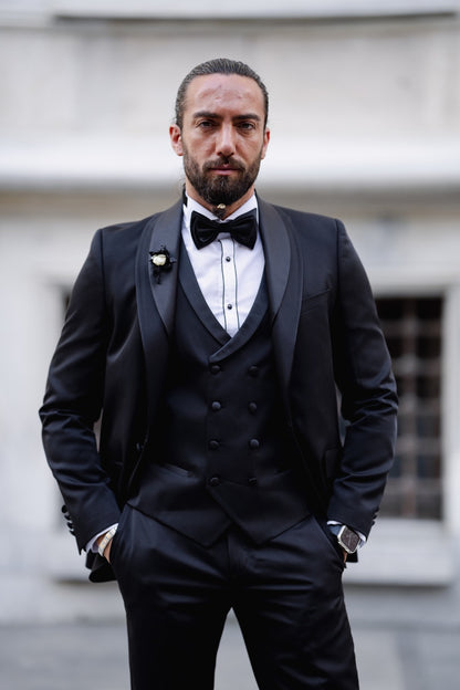 Daniel Black Slim Fit Shawl Lapel Tuxedo - Timeless Elegance for Men