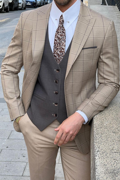 Daniel Patterned Beige Wool Suit - Slim-Fit 3-Piece Elegance