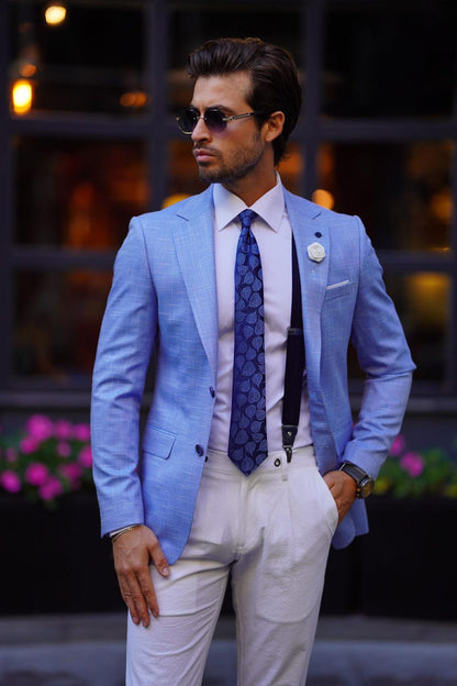 Vespo Maine Blue Blazer: A Sophisticated Choice for Every Occasion