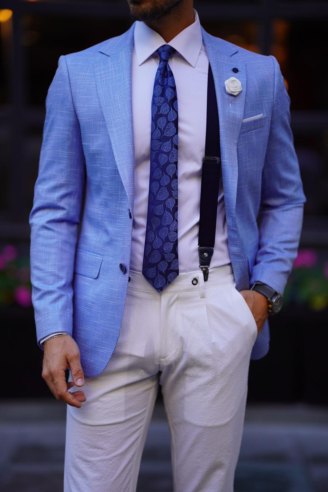 Vespo Maine Blue Blazer: A Sophisticated Choice for Every Occasion